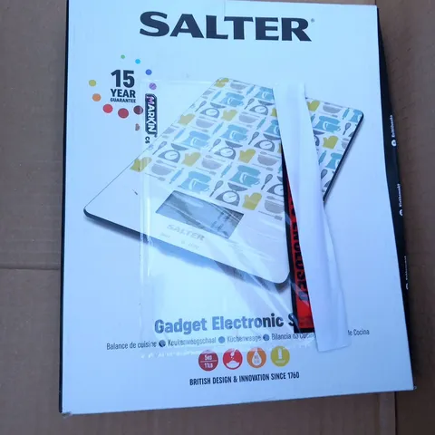 BOXED SALTER GADGET KITCHEN SCALE 