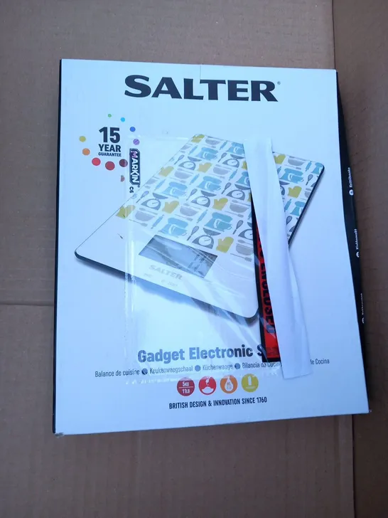 BOXED SALTER GADGET KITCHEN SCALE 