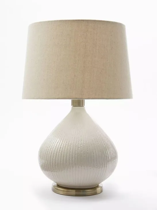 AVELINE CERAMIC TABLE LAMP NATUERAL ONE SIZE