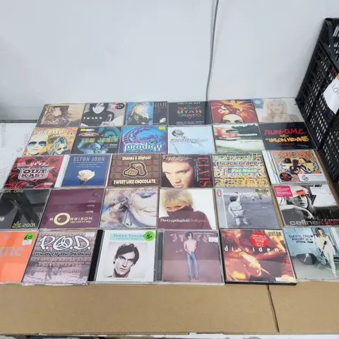 A VERY LARGE QUANTITY OF CDs FROM 80s / 90s /2000s