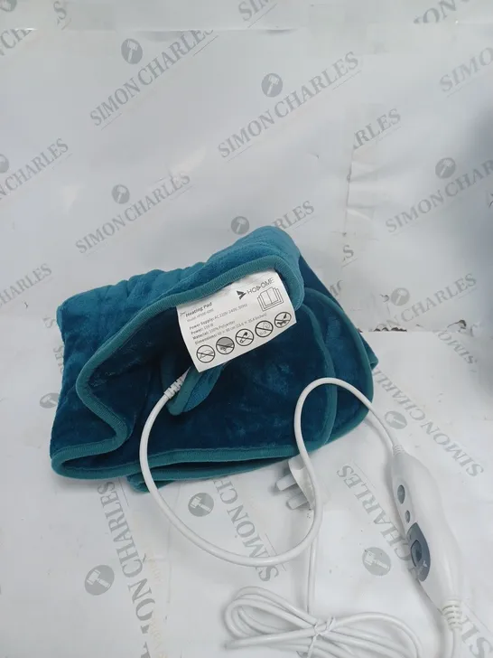 HOSOME EXTRA LARGE BACK & NECK HEATING PAD 