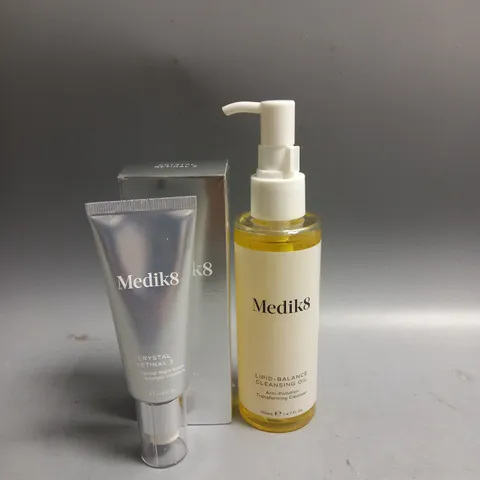 MEDIK8 LIPID BALANCING CLEANSING OIL 140ML AND CRYSTAL RETINAL 3 NIGHT SERUM 30ML