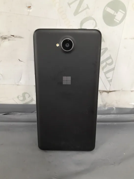 MICROSOFT LUMIA 650