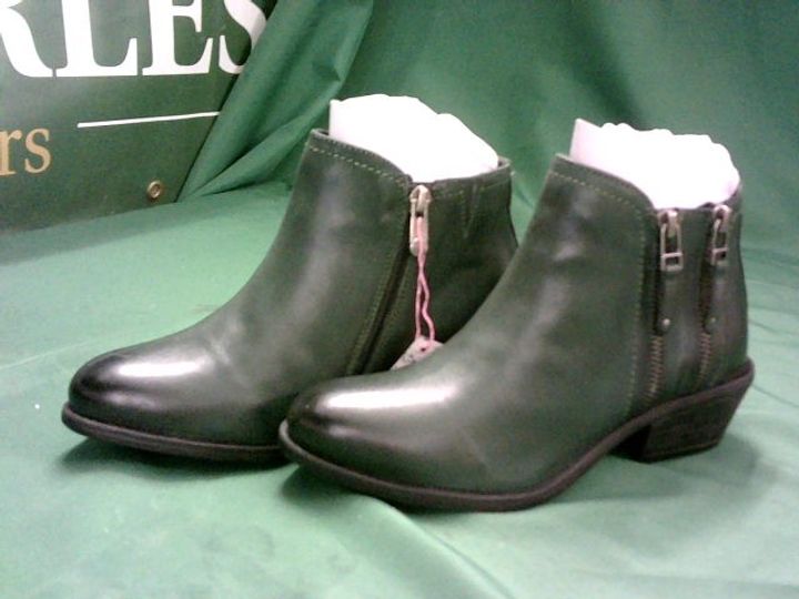 moda in pelle biker boots