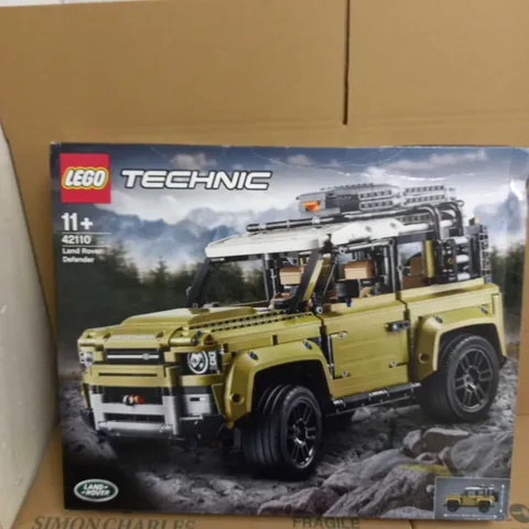 LEGO TECHNIC LAND ROVER DEFENDER