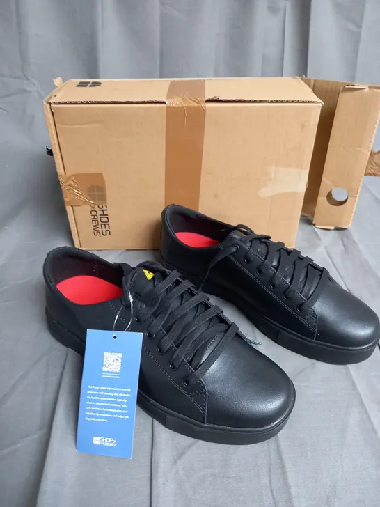 BOXED PAIR OF SHOES FOR CREW BLACK LOW TRAINERS SIZE UK 8