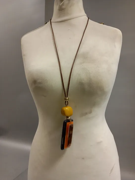 BRAND NEW BROWN PEPPER HANDBAGS MARS YELLOW NECKLACE 