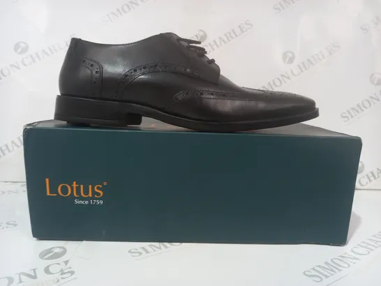 BOXED PAIR OF LOTUS LEATHER LACE-UP SHOES IN BLACK UK SIZE 8