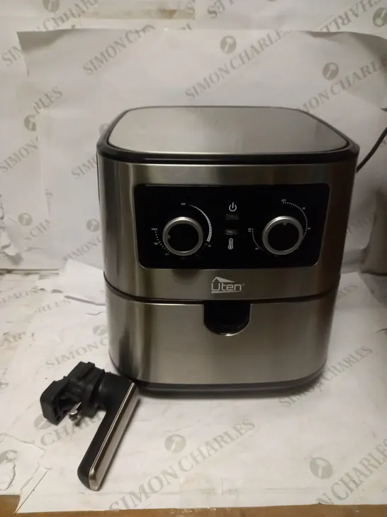 UTEN 5.5L 1700W AIR FRYER 