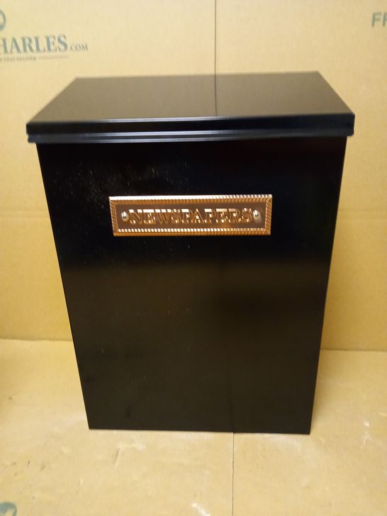 STERLING THAMES STEEL NEWSPAPER BOX - BLACK