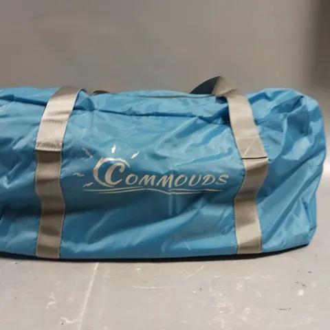 COMMOUDS BEACH TENT