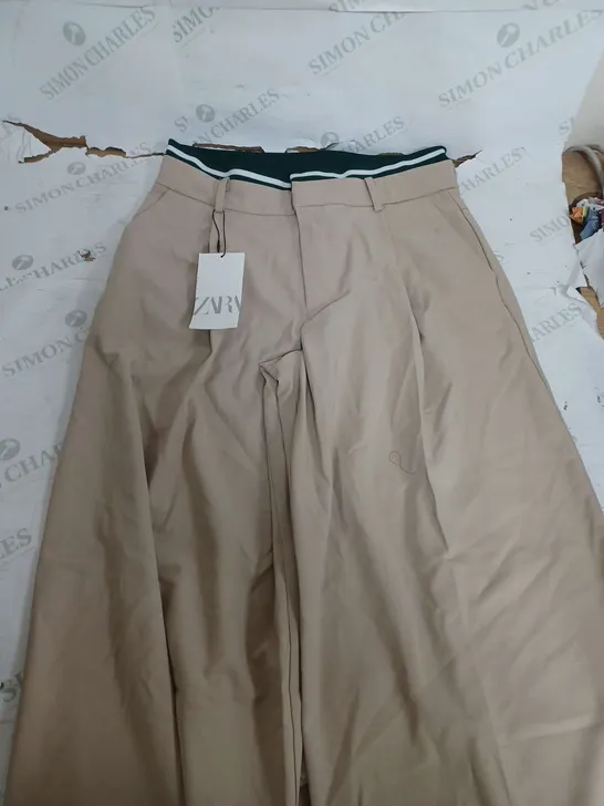 ZARA BEIGE STRECH WAIST TROUSERS - MEDIUM