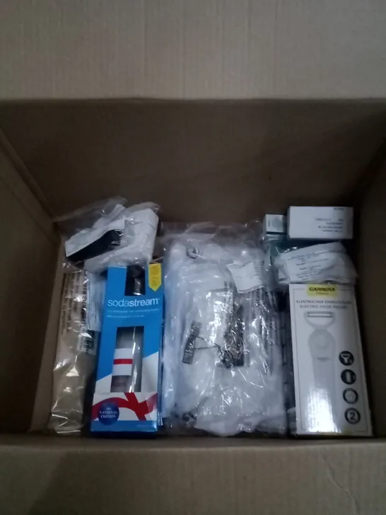 BOX OF ASSORTED ITEMS INCLUDING CARRERA FOOD PEELER, EYE CREAM, WOMENS SHOES AND MINI SODA STREAM BPTTLE 