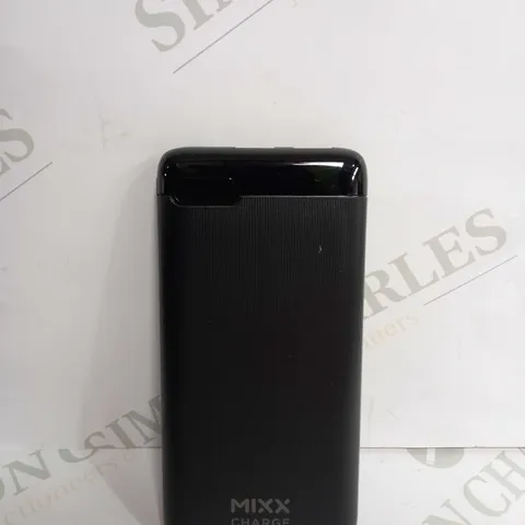 MIXX C10 3 PORT POWER BANK 