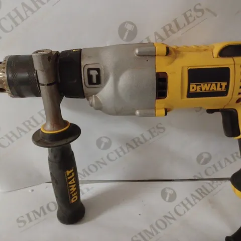 DEWALT DIAMOND CORE DRILL