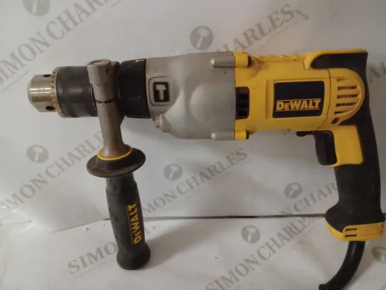 DEWALT DIAMOND CORE DRILL