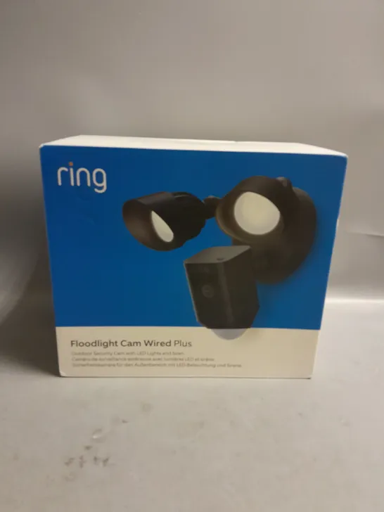 BOXED RING OUTDOOR FLOODLIGHT SECURITY CAM WITH LED LIGHTS AND SIREN WIRED PLUS