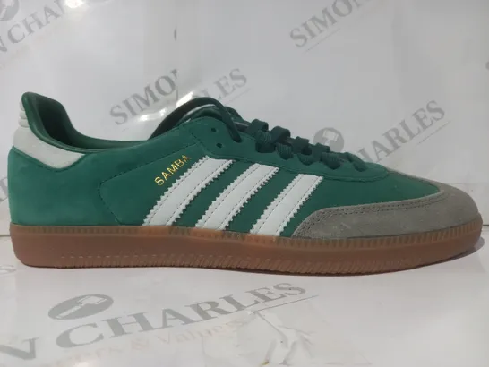 PAIR OF ADIDAS SAMBA SHOES IN GREEN/WHITE UK SIZE 10.5