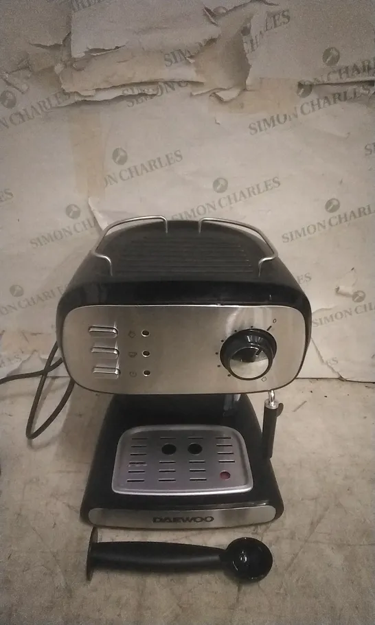 BOXED DAEWOOD ESPRESSO COFFEE MACHINE 