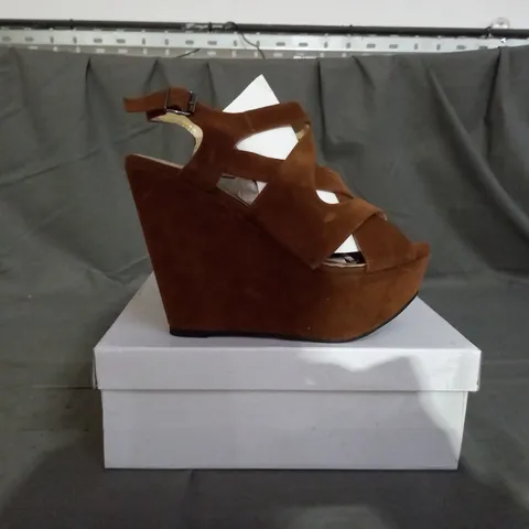 APPROXIMATELY 10 BOXED PAIR OF KOI BROWN SUEDE WEDGE SANDALS IN VARIOUS SIZES TO INCLUDE SIZE 5 