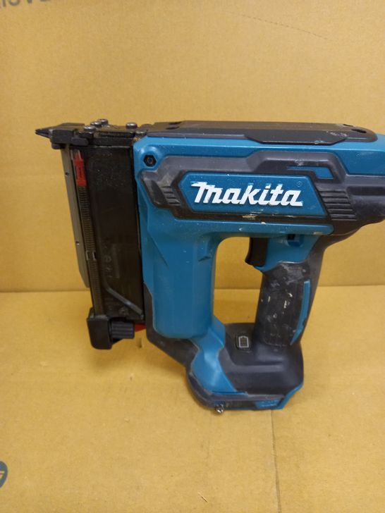 MAKITA DPT353Z PIN NAILER, 18 V, BLUE