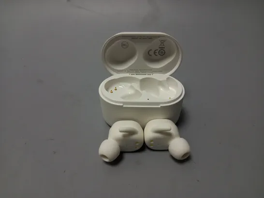 BOXED PHILIPS 3000 SERIES EARBUDS
