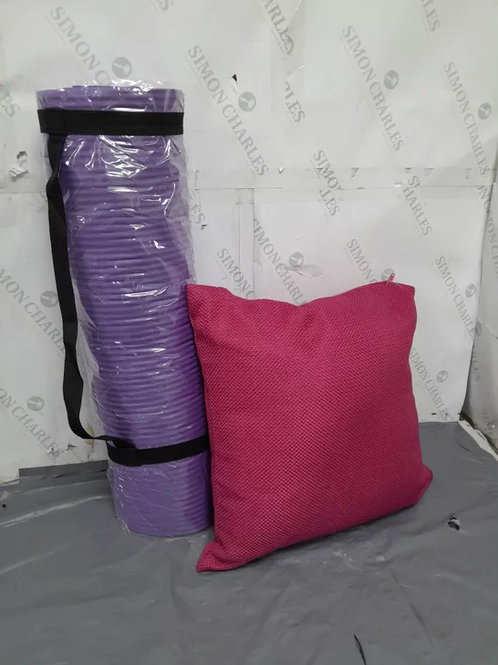 APPROXIMATELY 5 ASSORTED ITEMS TO INCLUDE YOGA MAT, DUNELM BARKWEAVE CUSHION 