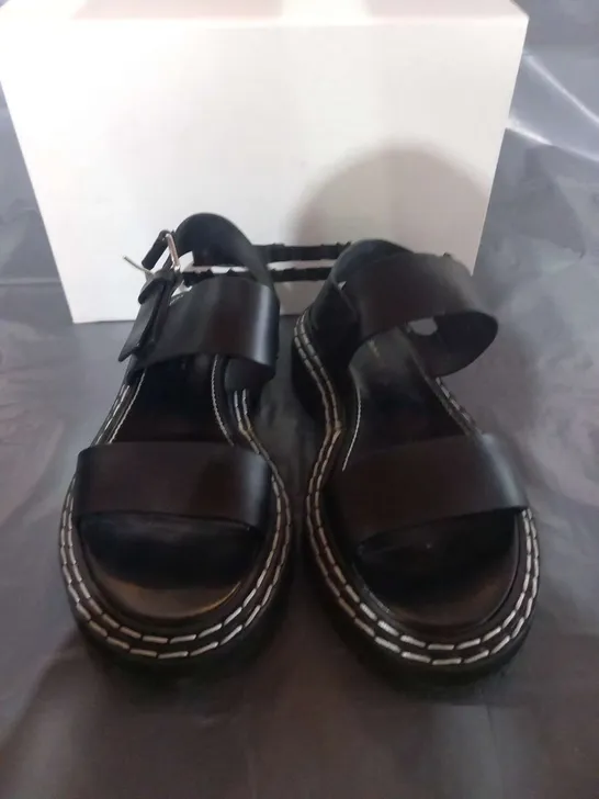 BOXED PROENZE SCHOUIER LUG SOLE SANDAL BLACK SIZE 38