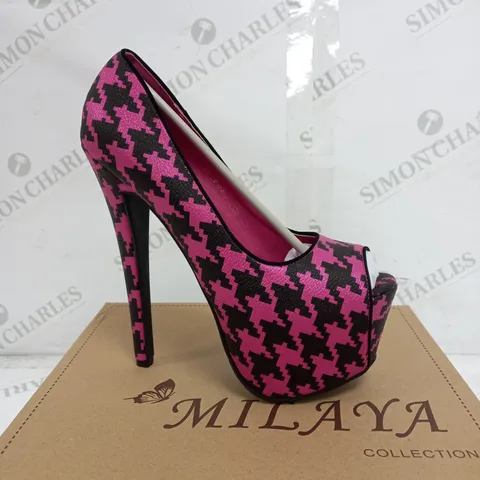 BOX OF 12 PAIRS OF MILAYA BLACK & PINK HIGH HEELS 