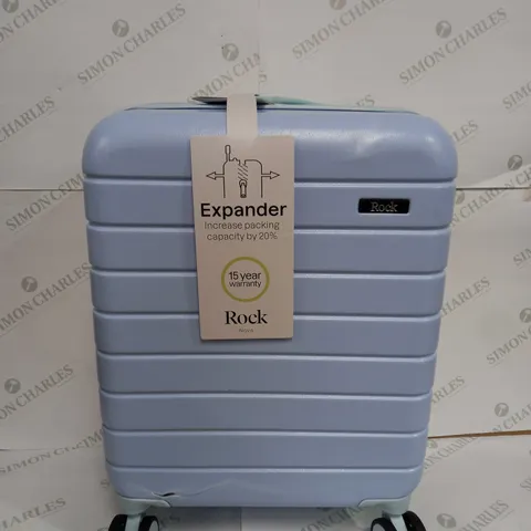 NOVO CARRY ON 8 WHEEL SUITCASE -PASTEL