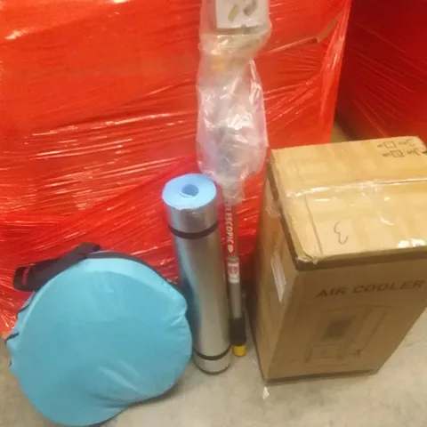 PALLET OF ASSORTED ITEMS INCLUDING AIR COOLERS, TELESCOPIC WASH BRUSH, POP UP TENT 