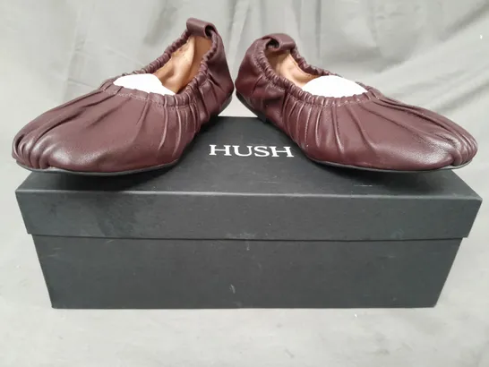 BOXED PAIR OF HUSH RUBY RUCHED LEATHER BALLET FLATS IN OXBLOOD EU SIZE 37