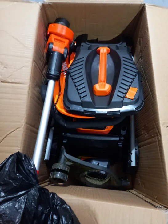 BOXED YARD FORCE 32CM LAWNMOWER AND TRIMMER