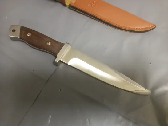 BUCK KNIVES 5" SURVIVAL KNIFE