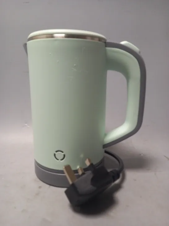 BOXED STAINLESS STEEL ELECTRIC KETTLE IN MINT GREEN