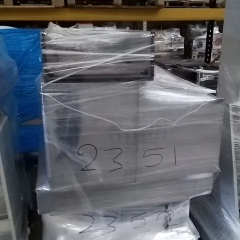 PALLET OF ASSORTED END OF LINE BATHROOM STOCK INCLUDING SINK BASINS & VANITY UNITS 