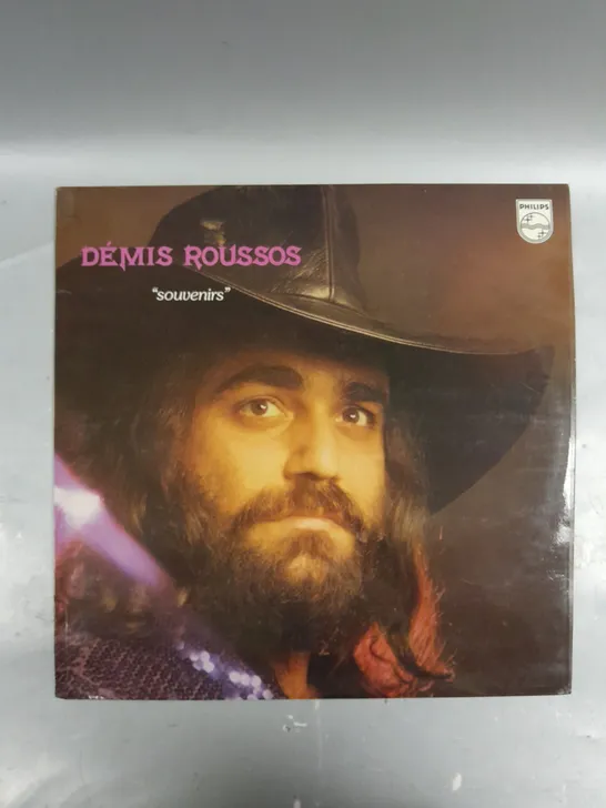 APPROXIMATELY 20 ASSORTED VINYLS TO INCLUDE DEMIS ROUSSOS, 10 CC, PHILIPS SAYCE ETC 