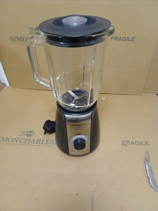 MORPHY RICHARDS TOTAL CONTROL GLASS TABLE BLENDER