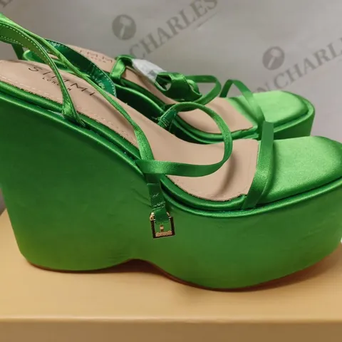 SIMMI BLAZE 1 WEDGE HIGH HEELS APPLE GREEN (UK 3)