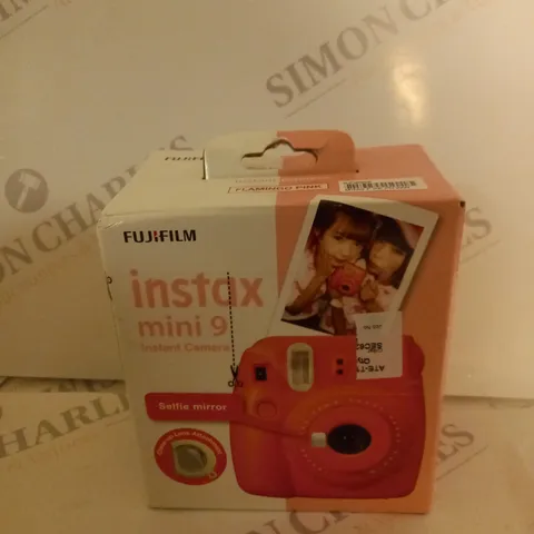 BRAND NEW BOXED FUJIFILM INSTAX MINI 9 INSTANT CAMERA