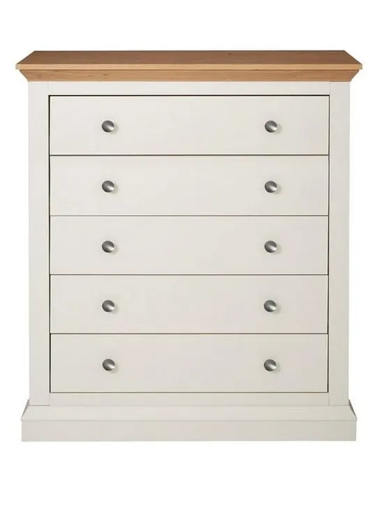 BOXED GRADE 1 HANNA CREAM/OAK-EFFECT 5-DRAWER CHEST (1 BOX)