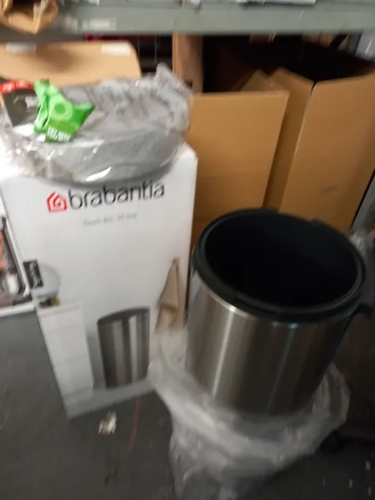 BOXED BRABANTIA 30 LITRE TOUCH BIN