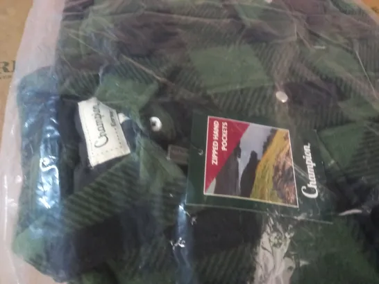 BAGGED CHAMPION KINCROSS GREEN SHIRT - L