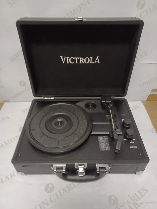 VICTROLA JOURNEY+ PREMIUM 3-SPEED BLUETOOTH SUITCASE RECORD PLAYER 