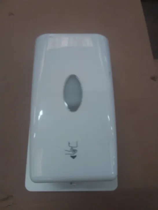 LARGE QUANTITY OF WALL HUNG SOAP DISPENSERS