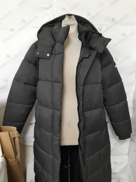 SUPERDRY RIPSTOP LONGLINE PUFFER JACKET IN BLACK - SIZE 8