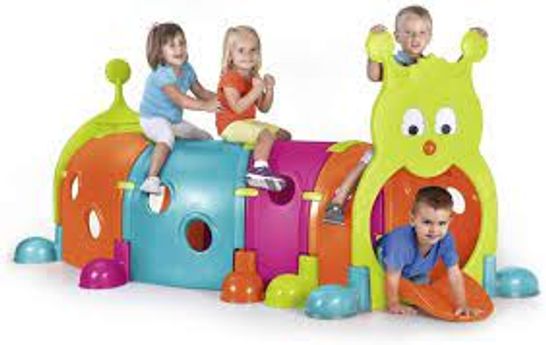 BOXED FEBER CATERPLLAR PLAY TUNNEL  RRP £260
