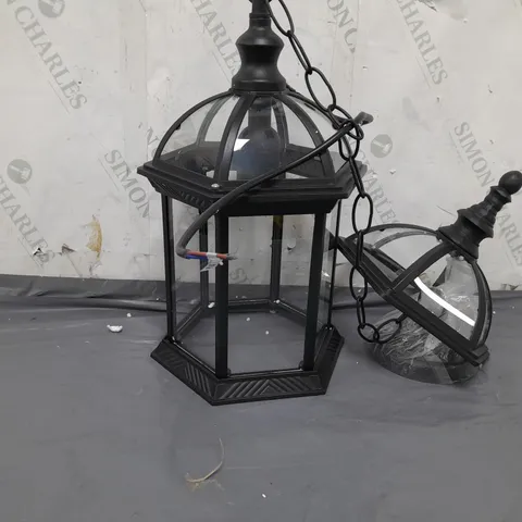 BOXED OUTDOOR HANGING LAMP LANTERN 