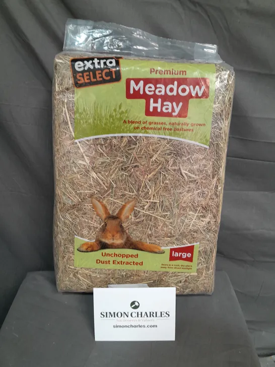 PREMIUM MEADOW HAY - LARGE 