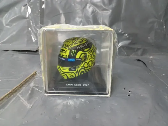 SEALED LANDO NORRIS 2024 1:5 SCALE HELMET